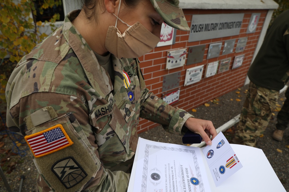 KFOR Polish Military Contingent recognize Soldiers with commemorative medal