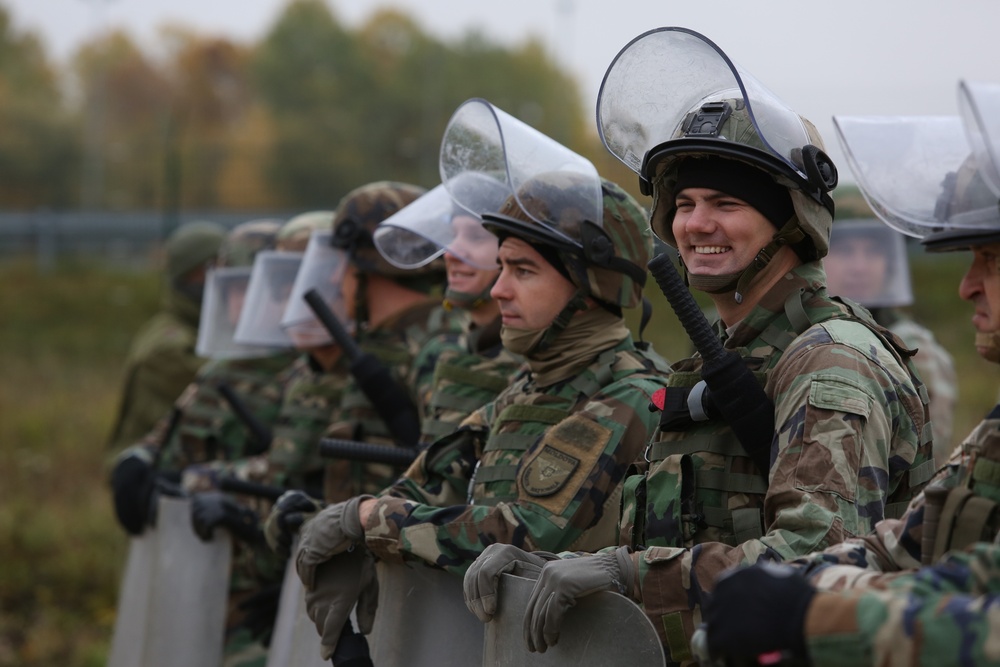 Moldovan Crown Riot Control Training