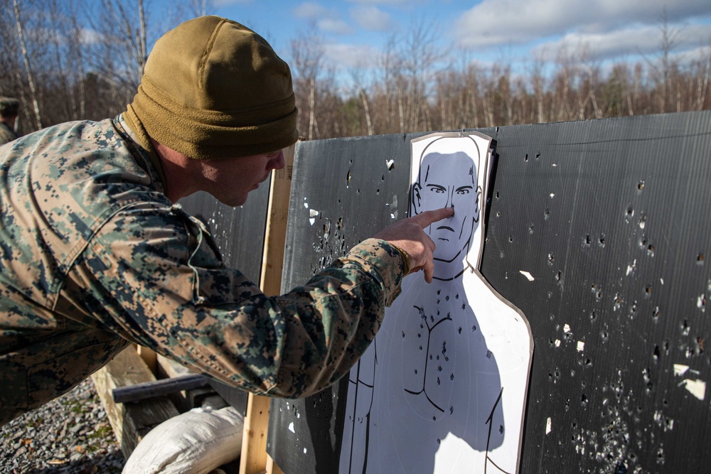 Combat Logistics Regiment 27 Pistol Qualification Range MEFEX 21.1