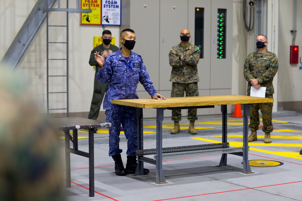 Keen Sword 2021: JMSDF and U.S. Marines Work Together