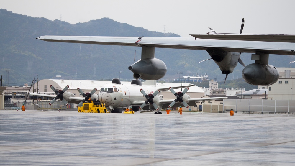 Keen Sword 2021: JMSDF and U.S. Marines Work Together
