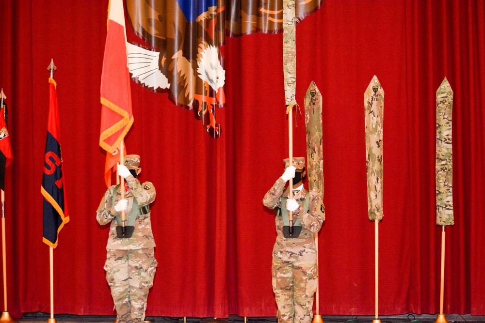 101st DSB and 304th SB hold TOA Ceremony in Kuwait