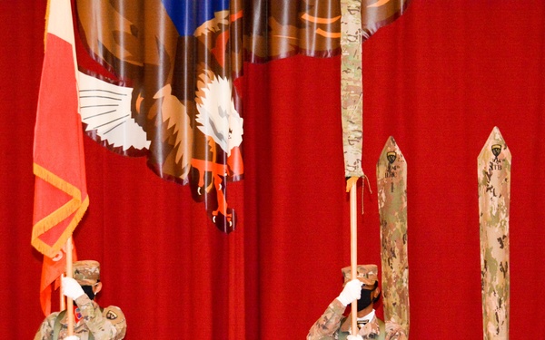 101st DSB and 304th SB hold TOA Ceremony in Kuwait