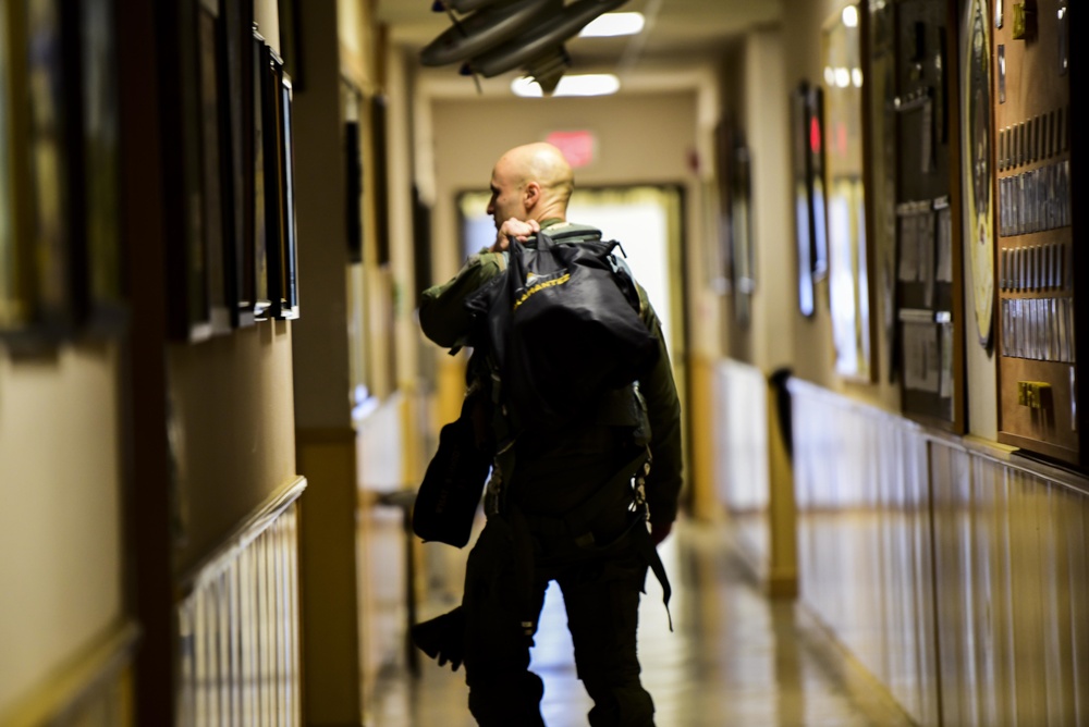 Wolf Pack fighter squadrons suit up for flight