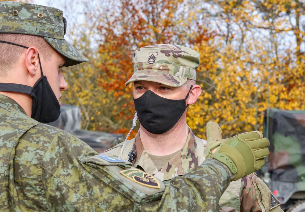 Kosovo Security Force HAZMAT team trains at JMRC