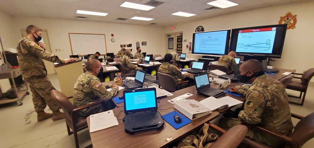 Fort McCoy RTS-Maintenance holds first classes of fiscal year 2021