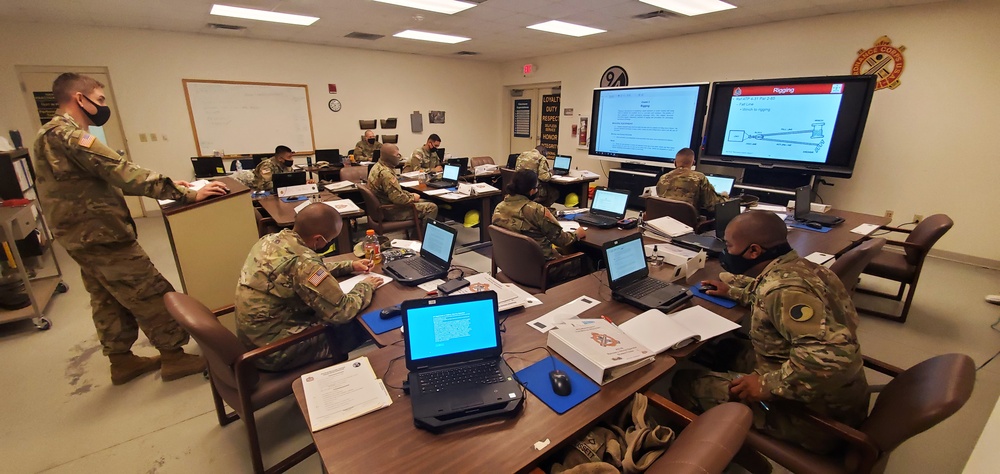 Fort McCoy RTS-Maintenance holds first classes of fiscal year 2021