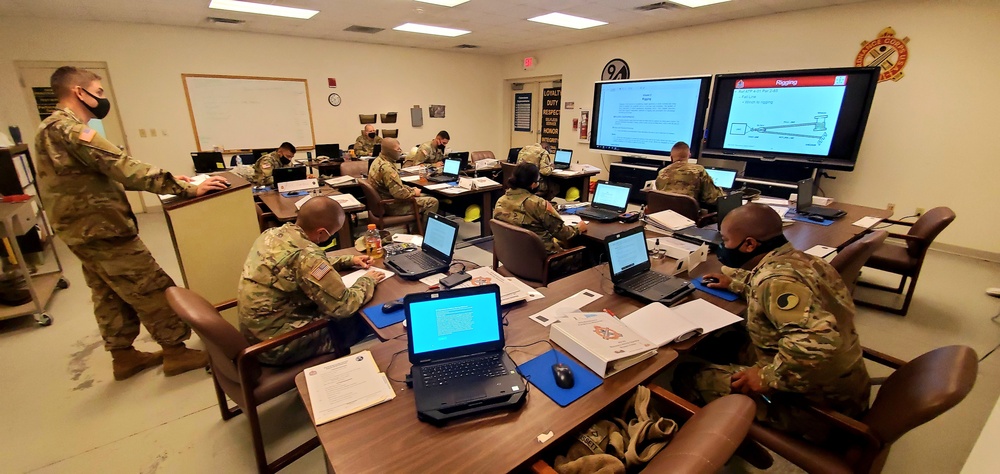 Fort McCoy RTS-Maintenance holds first classes of fiscal year 2021