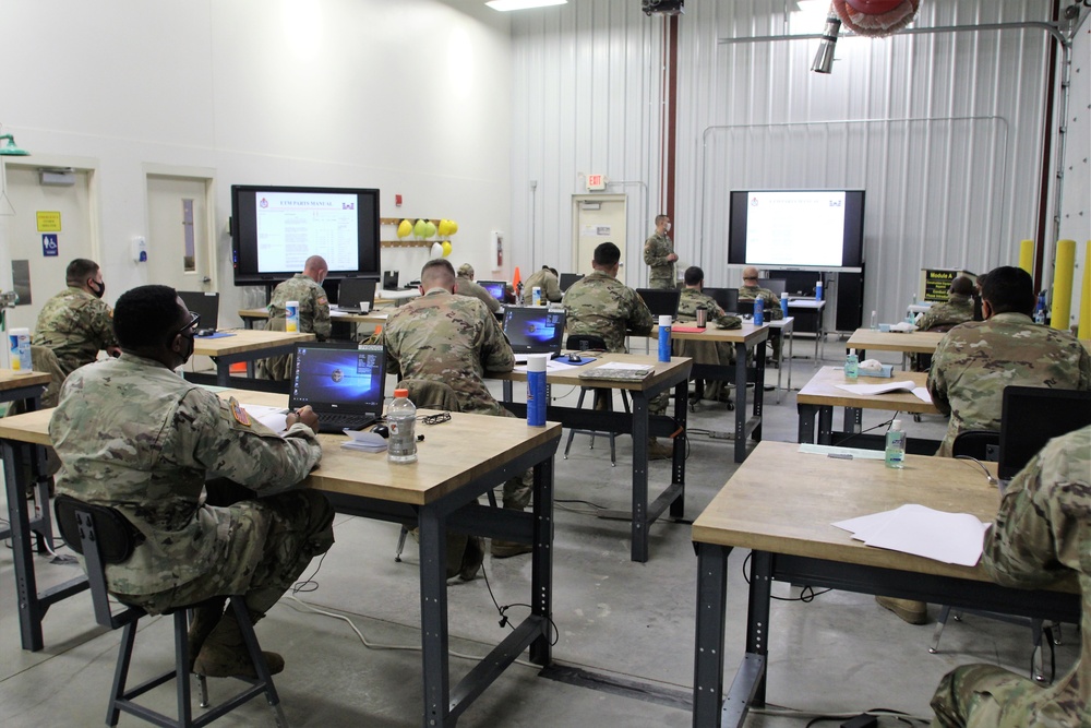 Fort McCoy RTS-Maintenance holds first classes of fiscal year 2021