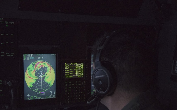 Hurricane Hunters fly Eta