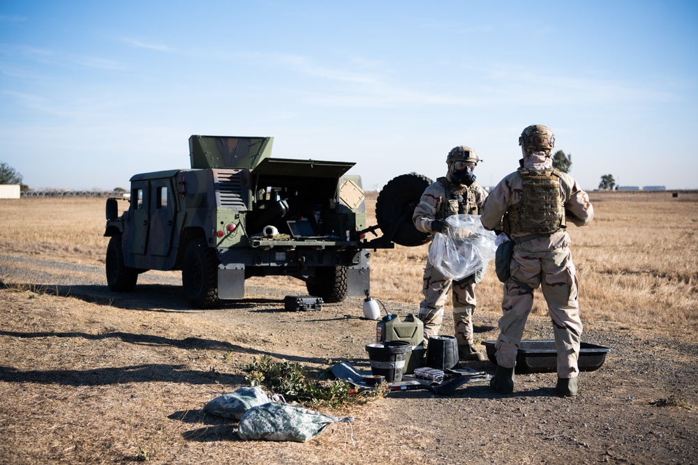 Travis EOD Airmen train advanced warfighting capabilities