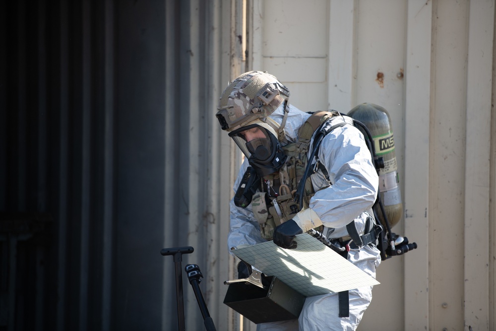 Travis EOD Airmen train advanced warfighting capabilities
