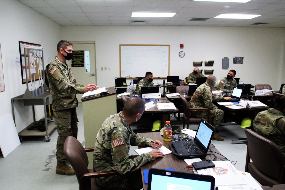 Fort McCoy RTS-Maintenance holds first classes of fiscal year 2021