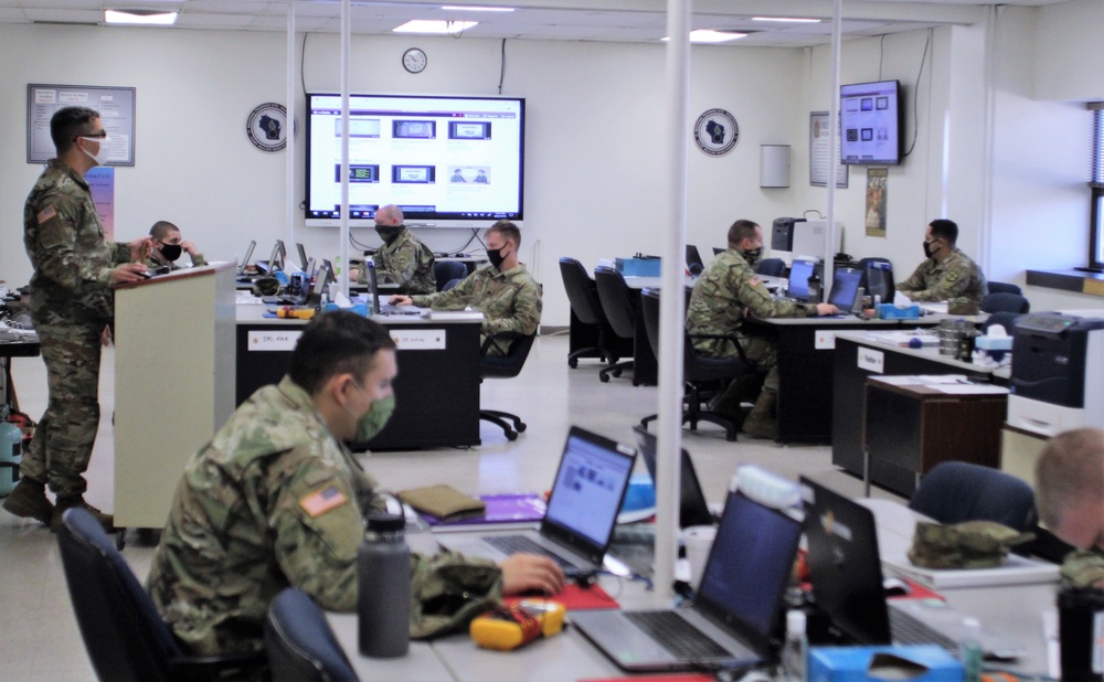 Fort McCoy RTS-Maintenance holds first classes of fiscal year 2021