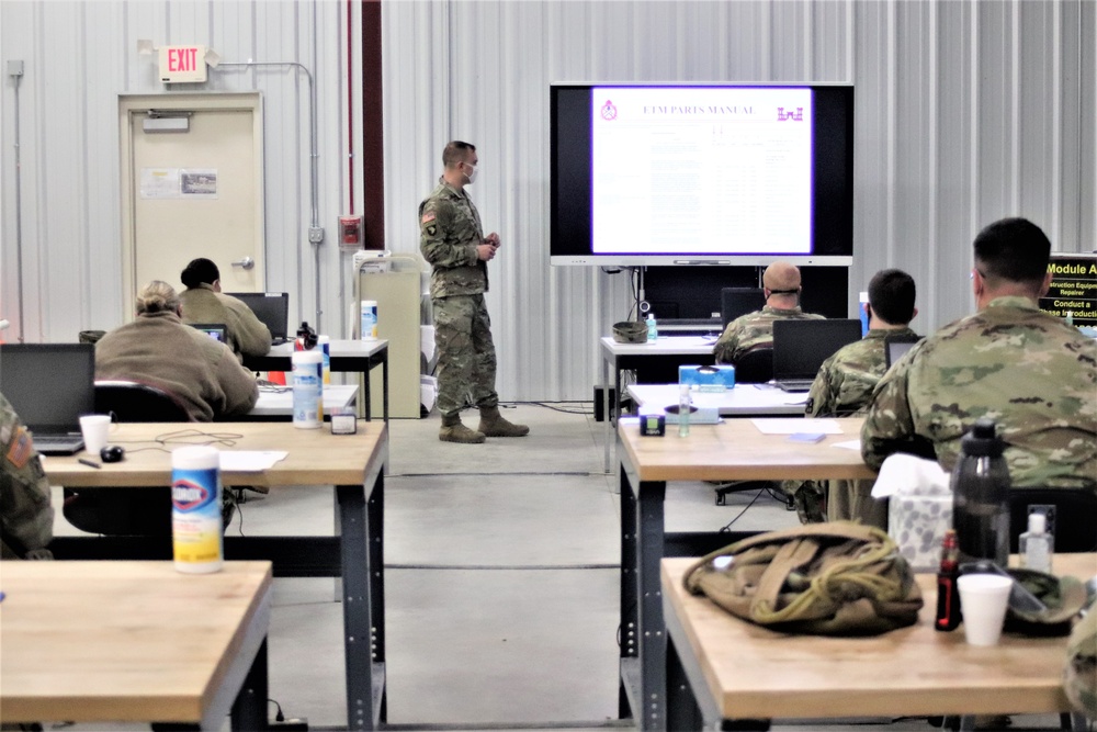 Fort McCoy RTS-Maintenance holds first classes of fiscal year 2021