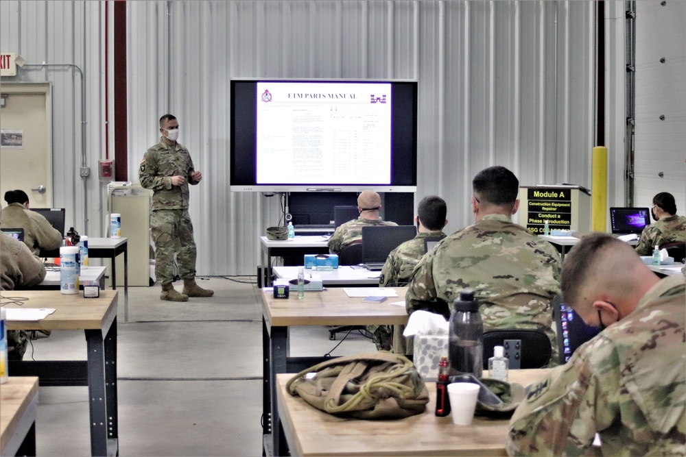 Fort McCoy RTS-Maintenance holds first classes of fiscal year 2021