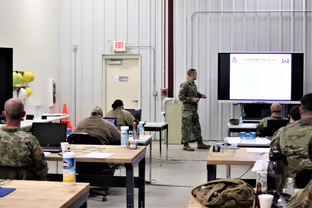 Fort McCoy RTS-Maintenance holds first classes of fiscal year 2021