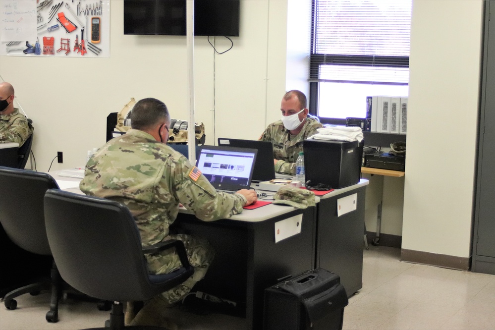 Fort McCoy RTS-Maintenance holds first classes of fiscal year 2021