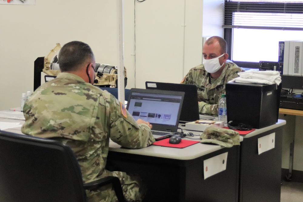 Fort McCoy RTS-Maintenance holds first classes of fiscal year 2021