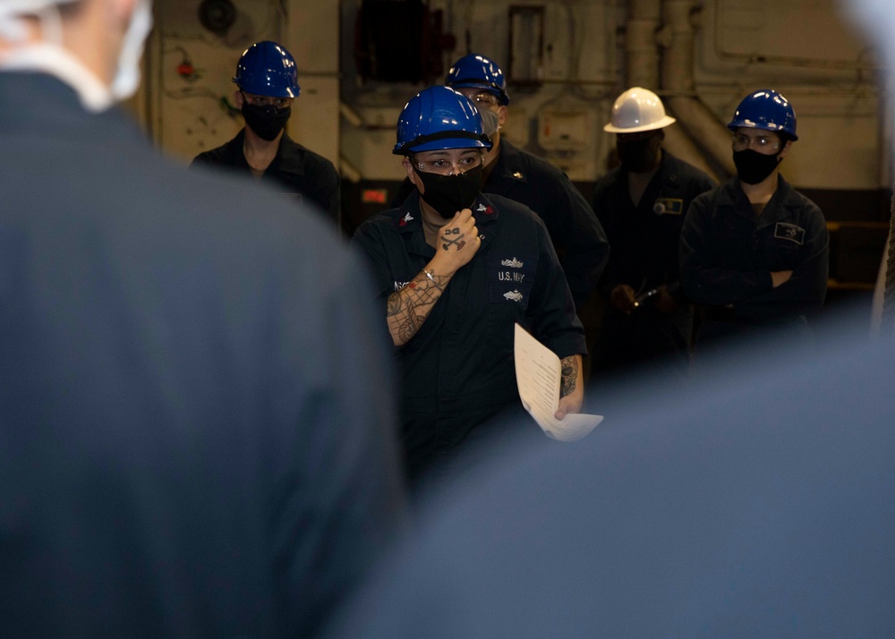 USS Bataan (LHD 5) Conducts Firefighting Training