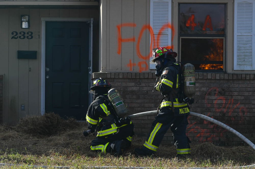 Tyndall performs live-fire training exercise