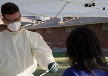 AZNG soldiers facilitate COVID-19 tests for AZ State employees