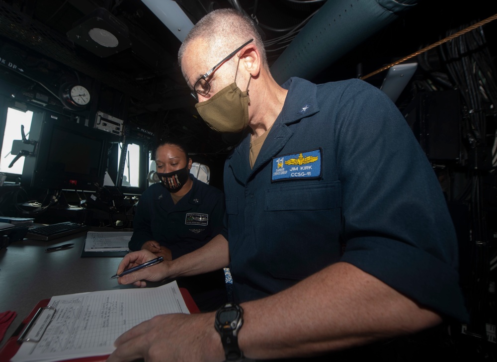 commander, Carrier Strike Group 11 visits Ralph Johnson