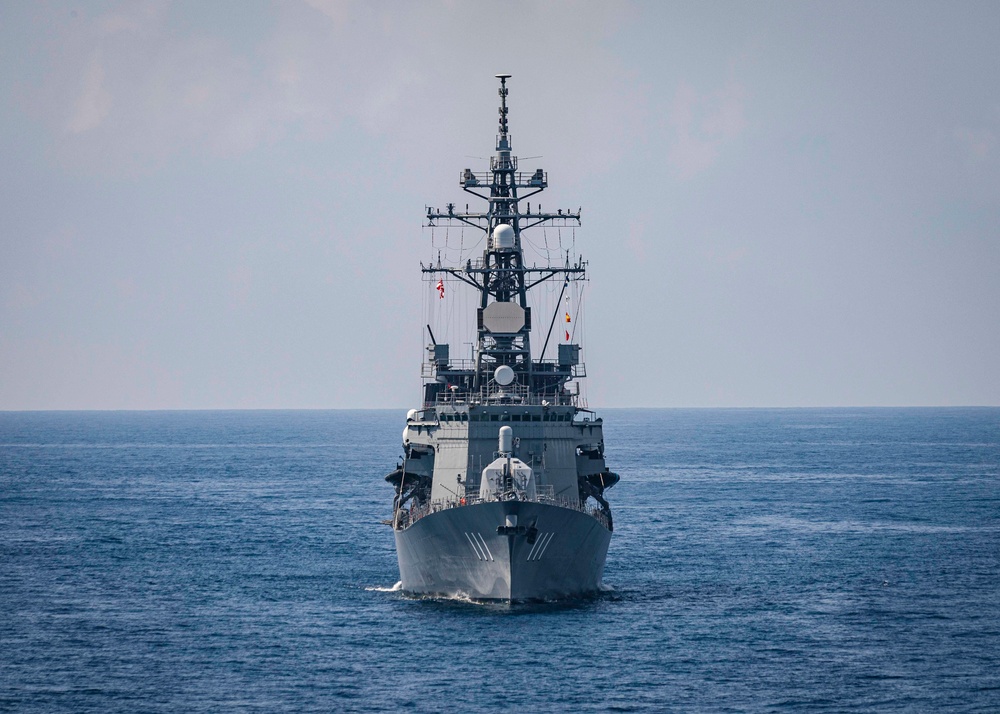 McCain participates in PHOTOEX during Malabar 2020