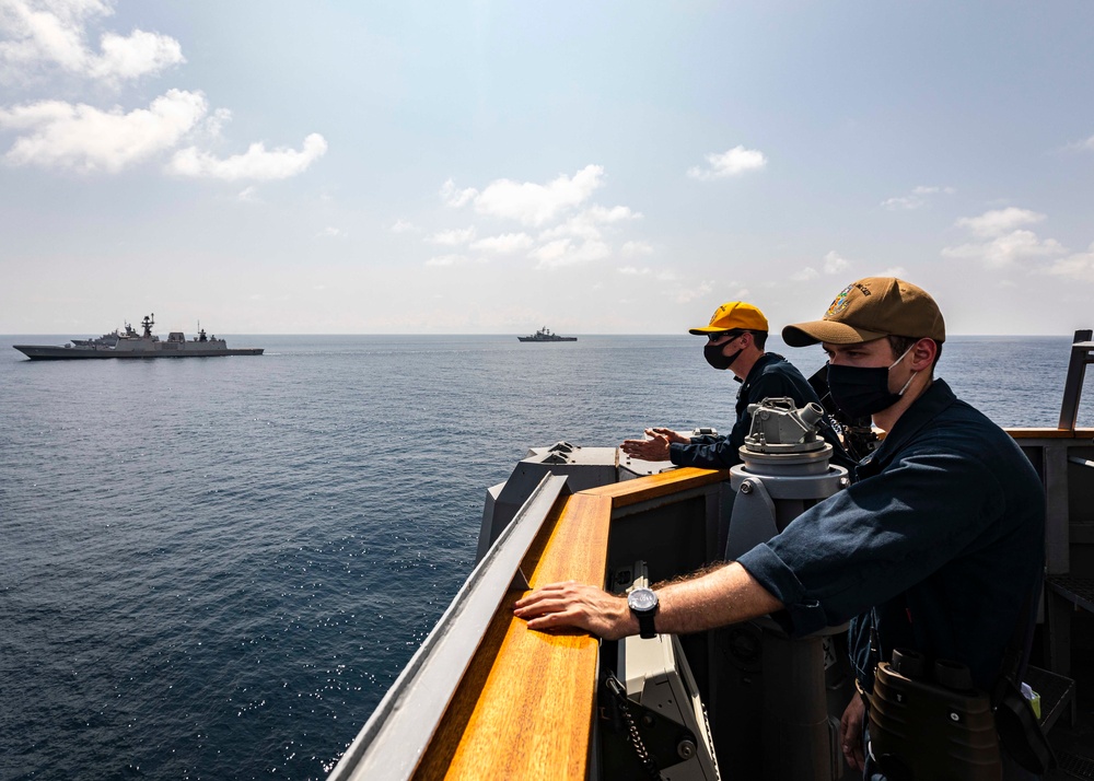 McCain participates in PHOTOEX during Malabar 2020