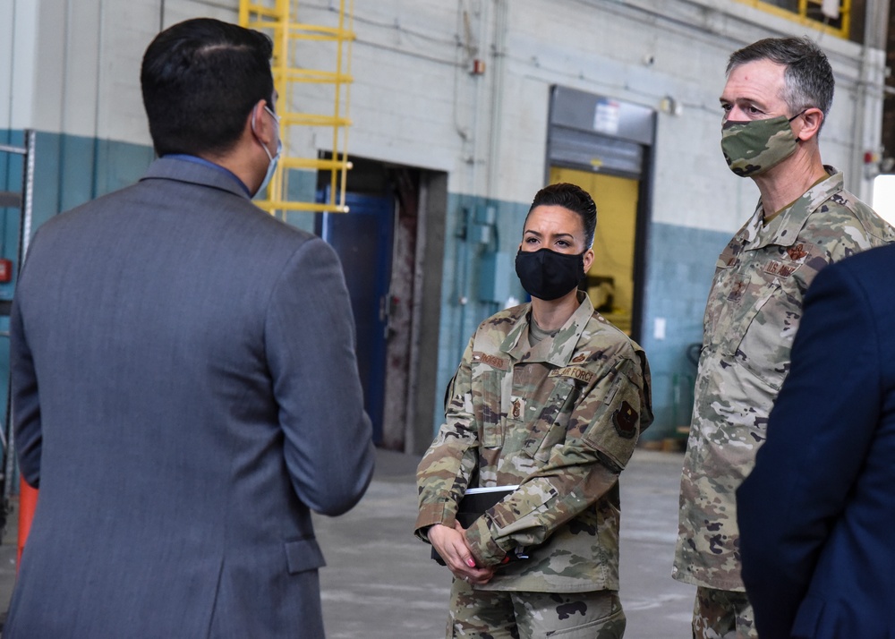 19th Air Force Leadership visits Kirtland; talks innovation and accelerating change