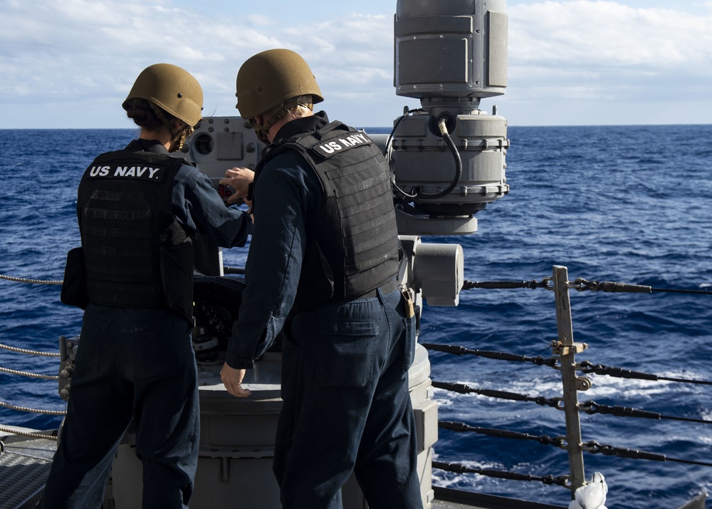 USS Curtis Wilbur Conducts Gunnery Exercise with HMCS Winnipeg