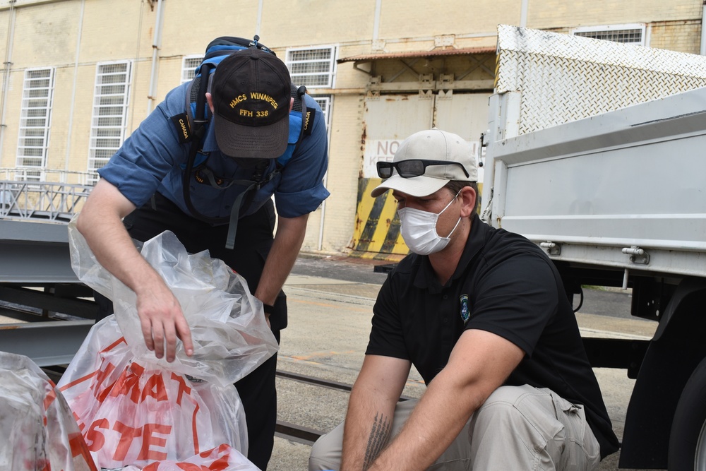 NAVSUP FLC Yokosuka CHRIMP techs support Royal Canadian Navy