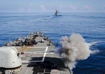 U.S. Navy conducts multinational gunnery exercises in Indian Ocean, Philippine Sea