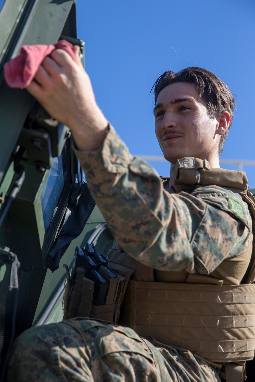 15th MEU Marines establish firing points with HIMARS