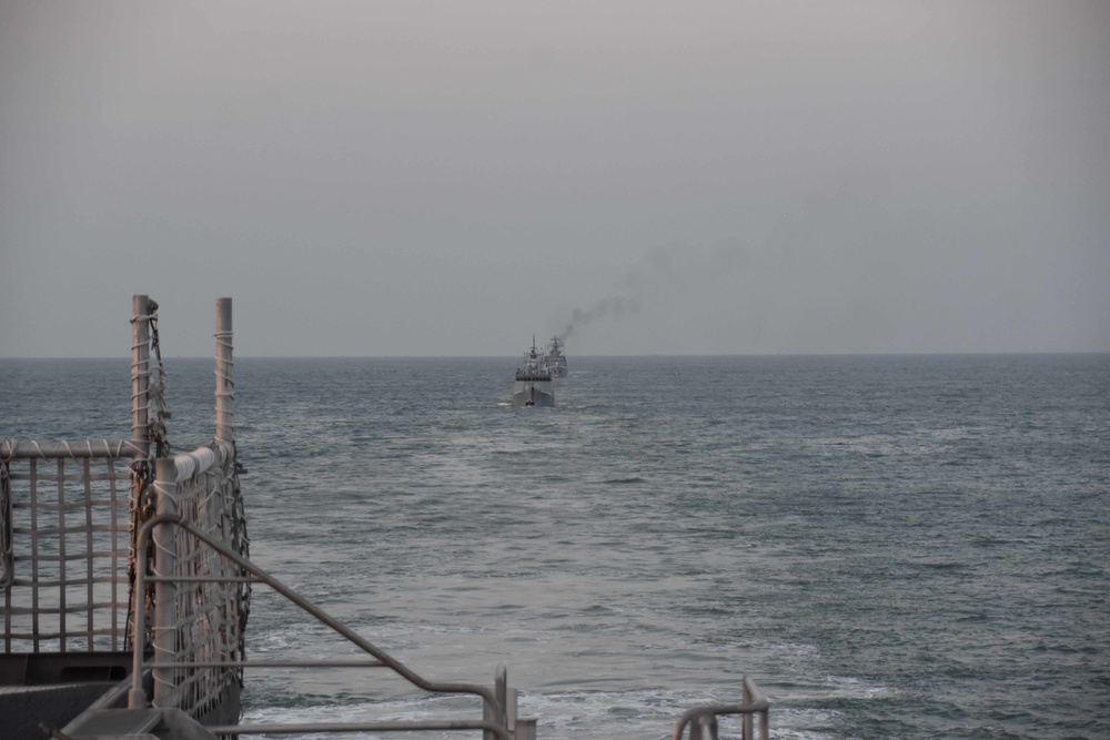 U.S., Bangladesh navies meet in the Bay of Bengal during CARAT Bangladesh 2020