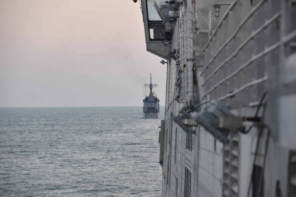 U.S., Bangladesh navies meet in the Bay of Bengal during CARAT Bangladesh 2020