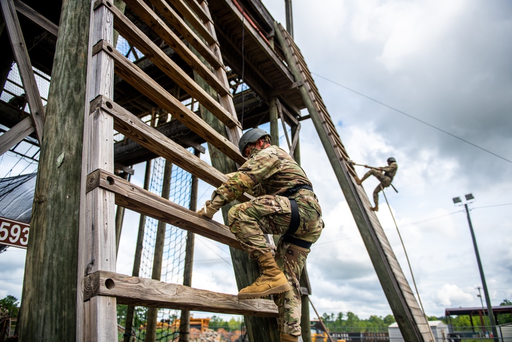 Making A Tanker.  Bassam Cozzo. Making A Tanker.  Bassam Cozzo.