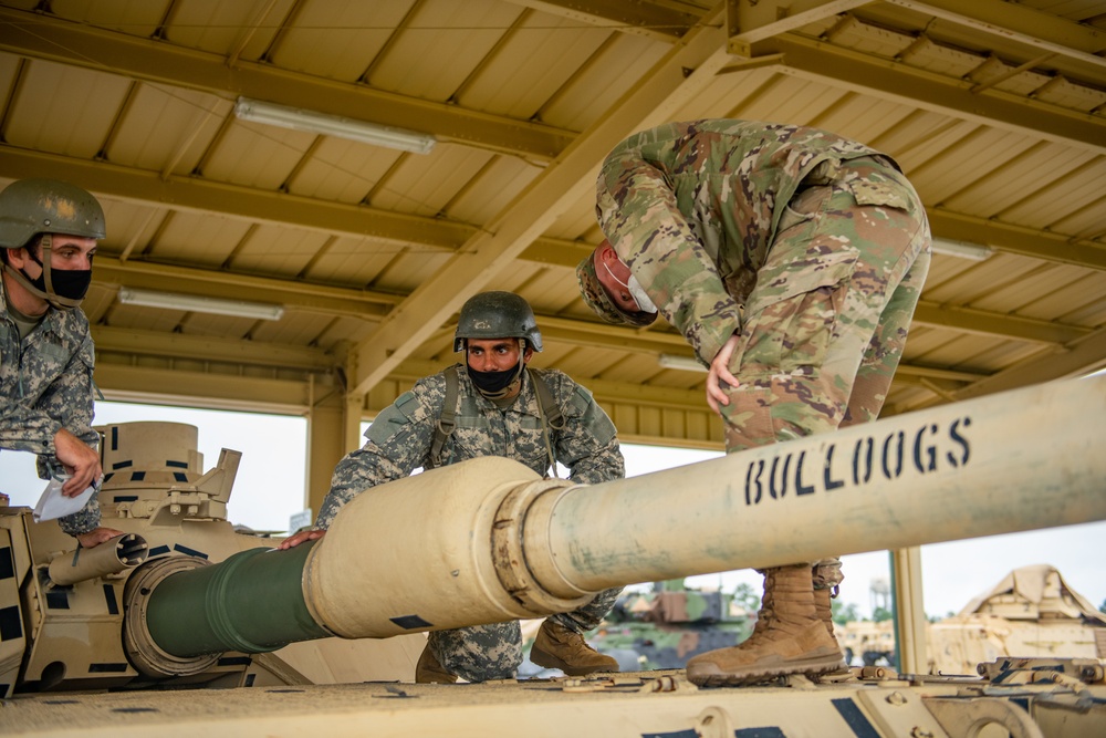 Making A Tanker.  Bassam Cozzo. Making A Tanker.  Bassam Cozzo.