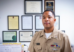 NTAG Philadelphia recruiter in spotlight featuring AM1 Lester Hamilton