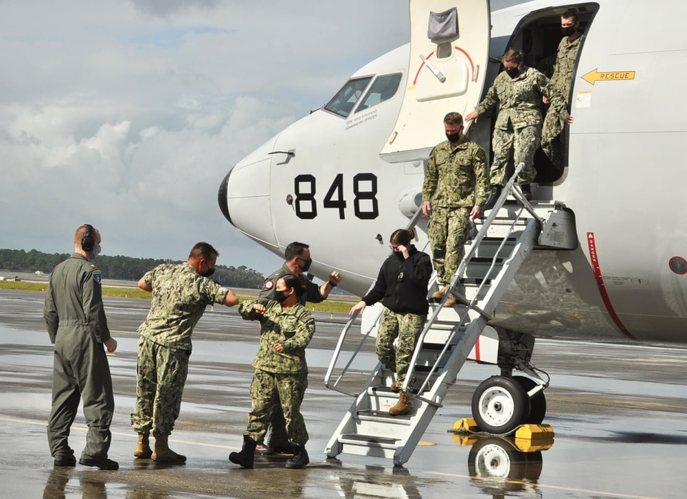 201105-N-BO384-001