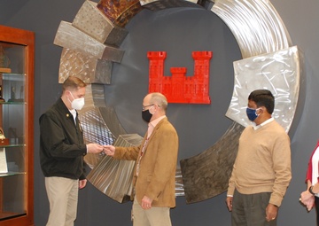 CERL hosts senior Army installation, energy, environment leadership