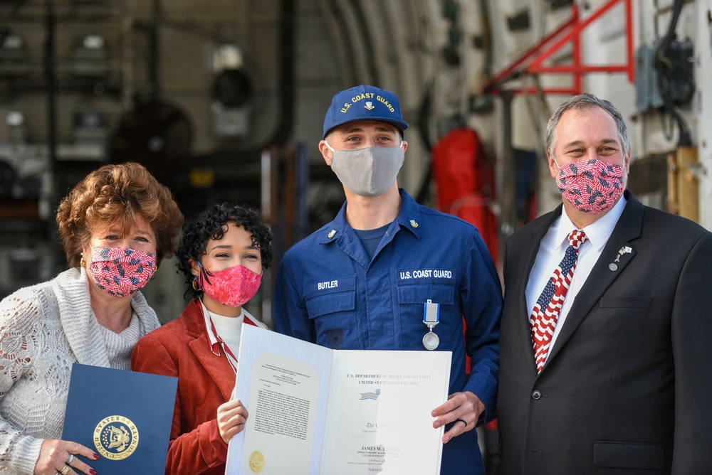 Coast Guard member receives Silver Lifesaving Medal in Boston