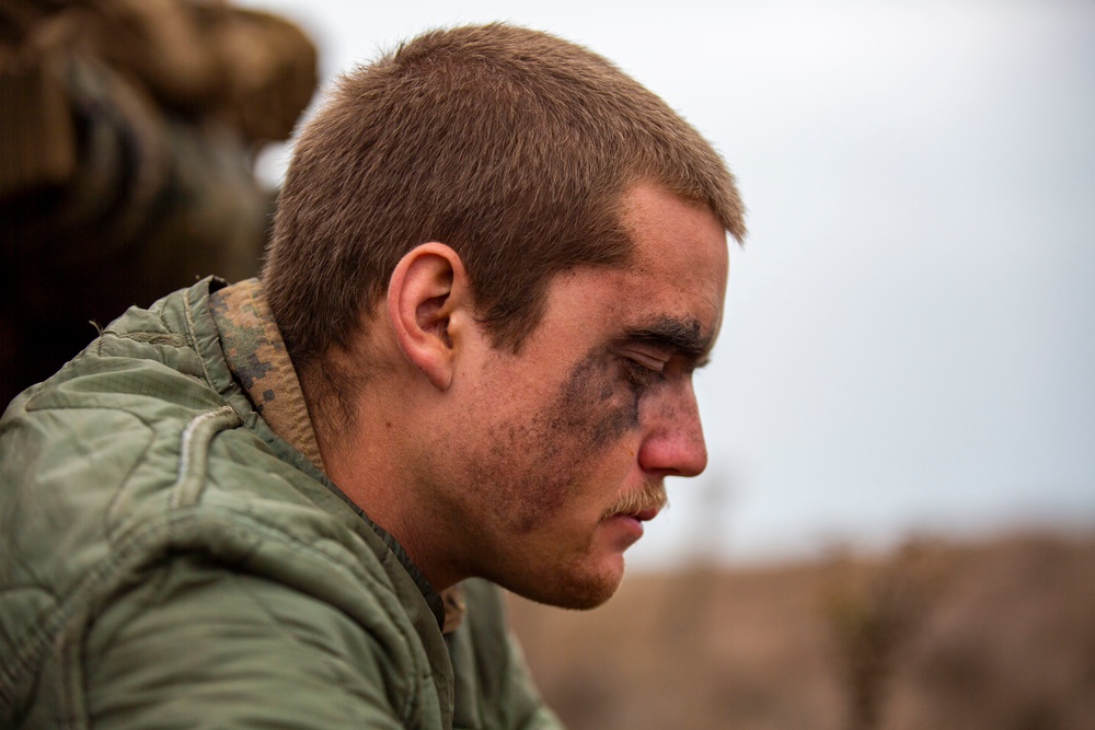 15th MEU LAR Marines refuel light armored vehicles