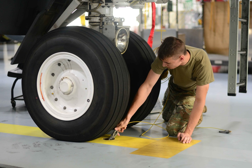 Grounding and Bonding of a KC-135R