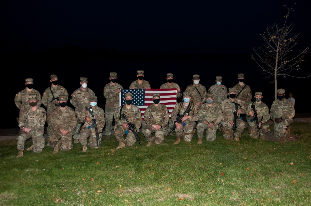 IL Guard Stands Ready In The Heart of Chicago