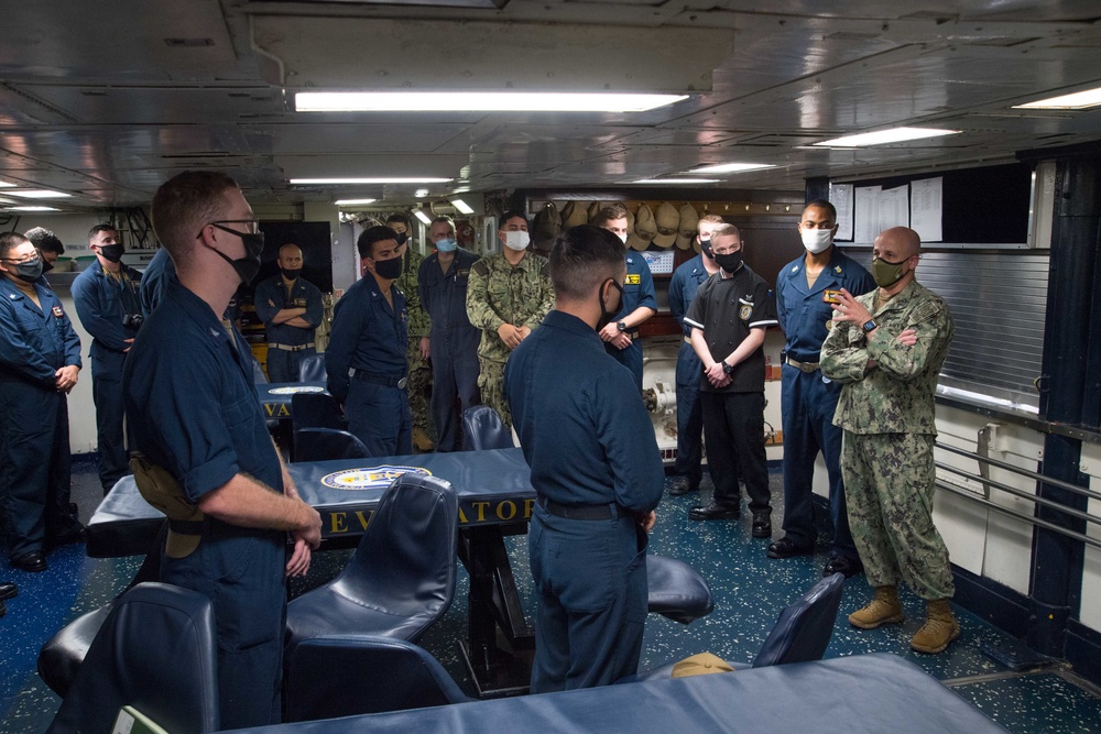 Master Chief Petty Officer of the Navy Visits U.S. 5th Fleet