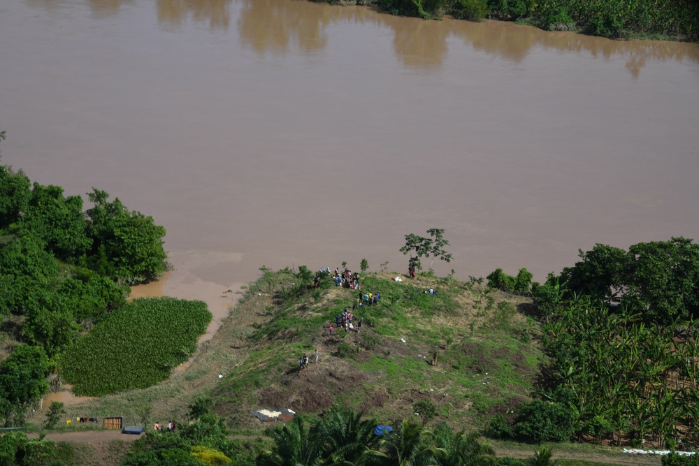 JTF-Bravo delivers life-saving supplies in Honduras