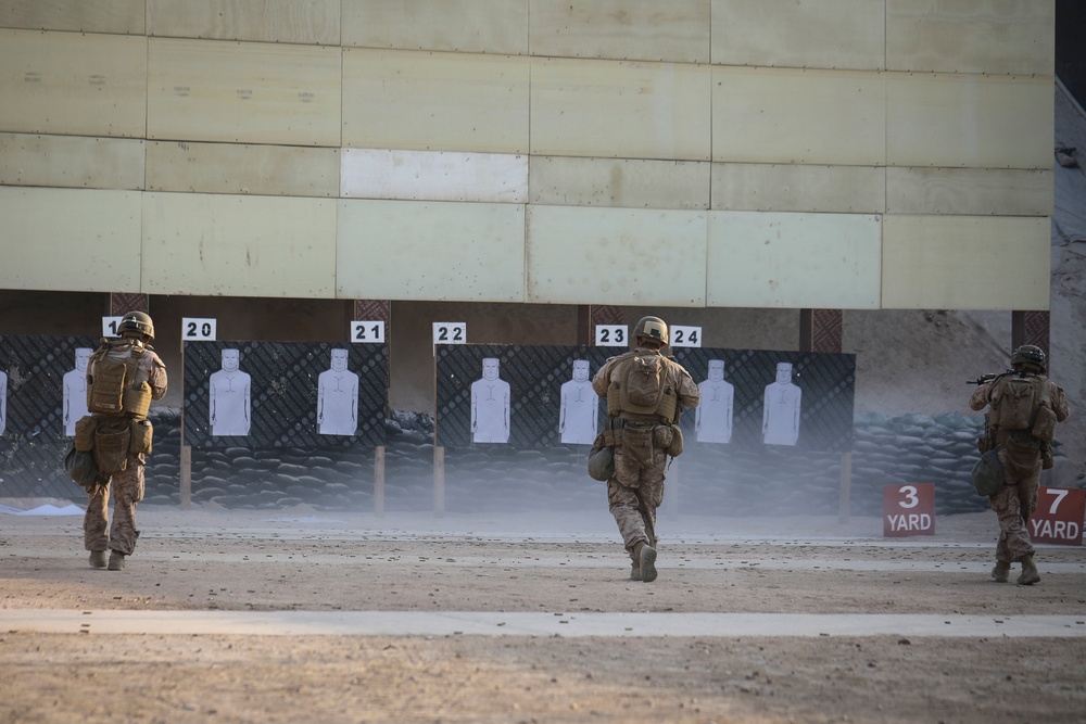 SPMAGTF-CR-CC : Combat Marksmanship Training