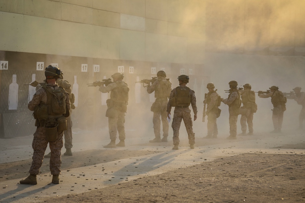 SPMAGTF-CR-CC : Combat Marksmanship Training