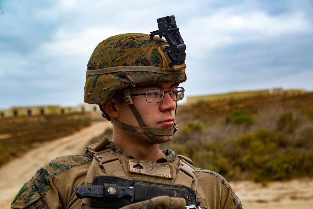 DVIDS - Images - 15th MEU LAR Marines perform maintenance stand down ...